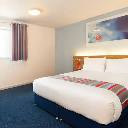 Travelodge London Teddington-3